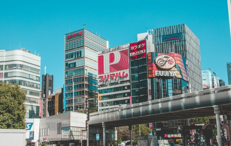 現金派は本当に少数派か——QR決済の普及と取り残される場所